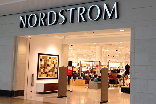 å†™çœŸ2ã€‘ï¼šNordstrom ã‚µãƒ³ãƒŽã‚¼ Valley Fairåº—ï¼ˆç­†è€…æ’®å½± ...