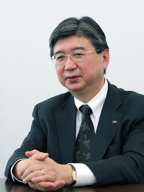 取締役執行役員常務 千々岩雅弘 取締役執行役員常務 千々岩雅弘
