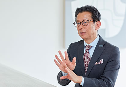 株式会社バーニーズ ジャパン 代表取締役 執行役員社長 高橋幸智 様 株式会社バーニーズ ジャパン 代表取締役 執行役員社長 高橋幸智 様