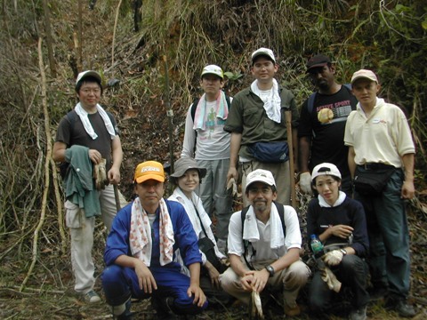 Japanese and Malaysian volunteers