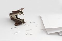 eliminação de todos os clips de papel eliminação de todos os clips de papel
