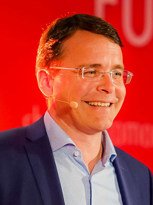 Alexander Tlusti Alexander Tlusti