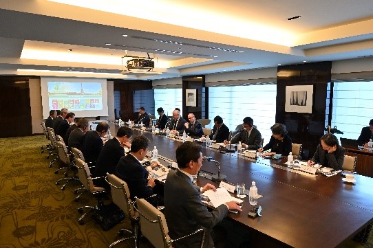 Round Table Meeting in Tokyo