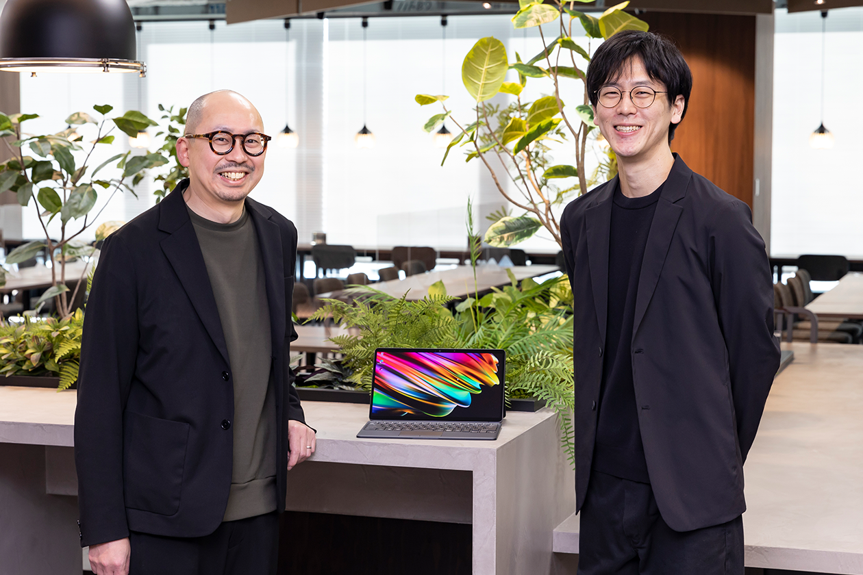 世界最薄・最軽量を実現したタブレットPC「FMV LOOX」がグッド 世界最薄・最軽量を実現したタブレットPC「FMV LOOX」がグッド