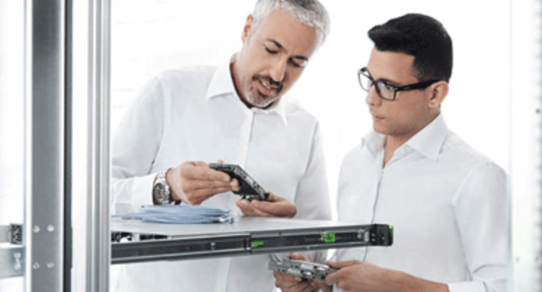 Fujitsu Infrastructure Support: Enjoy one-stop support for the complete hardware and software stack