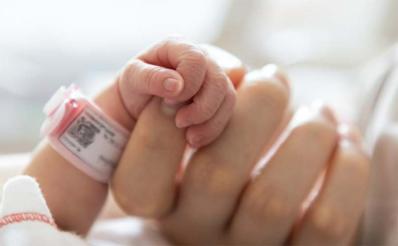 Newlife-projekti tunnistaa raskausajan riskejä tekoälyn avulla 