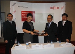 Fujitsu Tunjuk ECS Indo Jaya sebagai Distributor Resmi di Indonesia