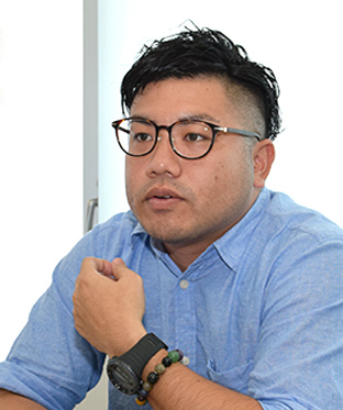 株式会社アクセルネットワークス 営業統括 比嘉 慶明 氏