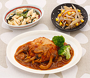 宅配弁当・冷凍食品「おまかせ健康三彩」の写真