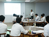 実績・経験の豊富な有資格者 実績・経験の豊富な有資格者