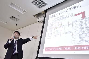 告野信輔 氏の写真 告野信輔 氏の写真