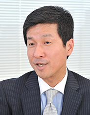 日本軽金属株式会社 生駒 安孝氏の写真