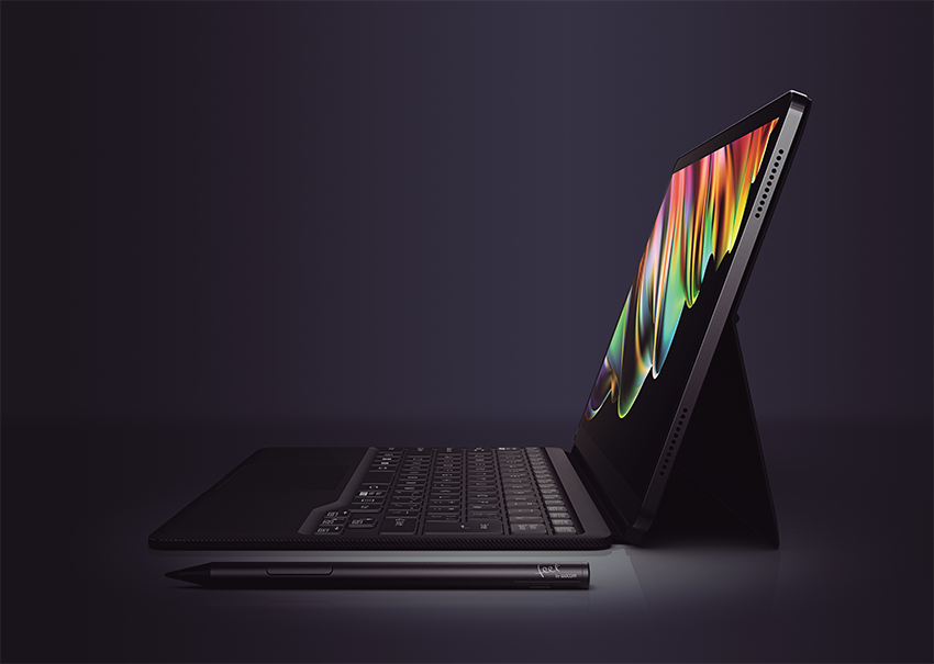 知性をささえるモバイルPC「FMV LOOX」の販売を開始 圧倒的モビリティ ...