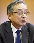 三枝氏