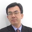 越塚登氏