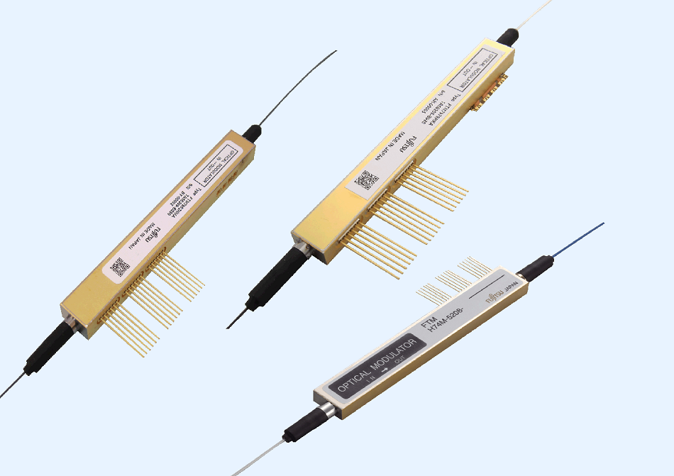 100G/400G LN変調器の写真