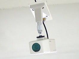据え付けたカメラ