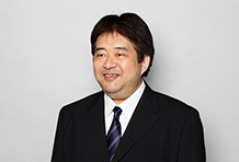 久留米大学 本部事務局 情報システム室 係長 下川 忠弘 様