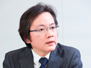 日本電算企画株式会社 事業本部システム1部 部長代理 山本 高広 氏