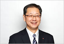 株式会社佐賀銀行 執行役員 システム部長 二瓶 富夫 様
