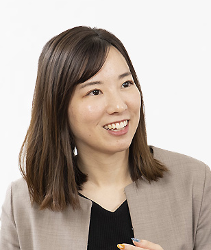 Kaori Iijma (IT Promotion Section, Information Systems Department, Idemitsu Kosan Co.,Ltd.)