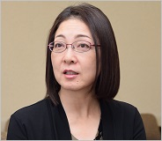 浜松市 健康福祉部 介護保険課 総務・給付グループ 山内 智恵 氏の写真