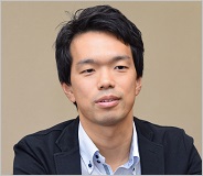 浜松市 健康福祉部 介護保険課 総務・給付グループ 鈴木 順也 氏の写真