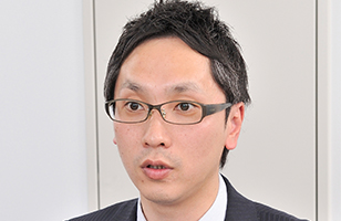 日本たばこ産業株式会社 医薬事業部 事業管理部 主任 二宮 智由 氏の写真