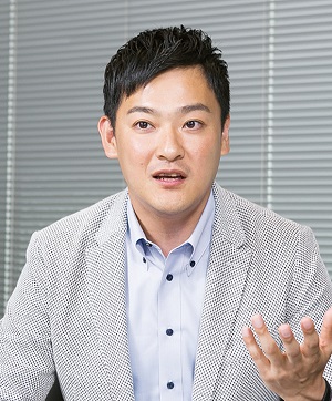 三井 篤氏