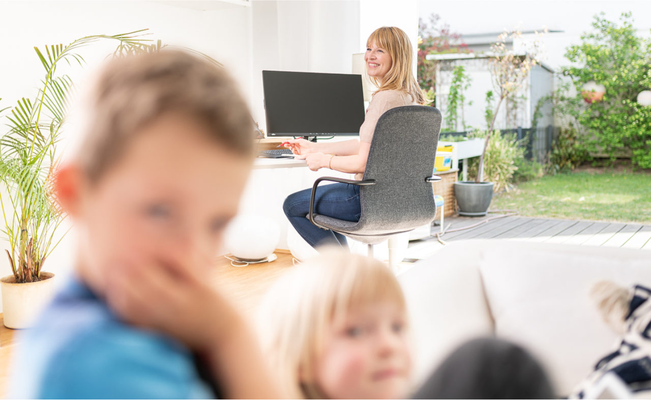 Familie im Homeoffice Familie im Homeoffice
