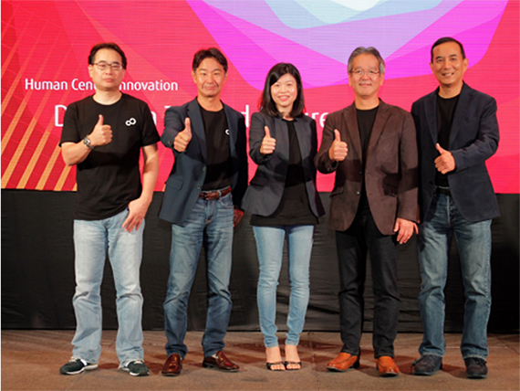 Fujitsu’s management team Fujitsu’s management team