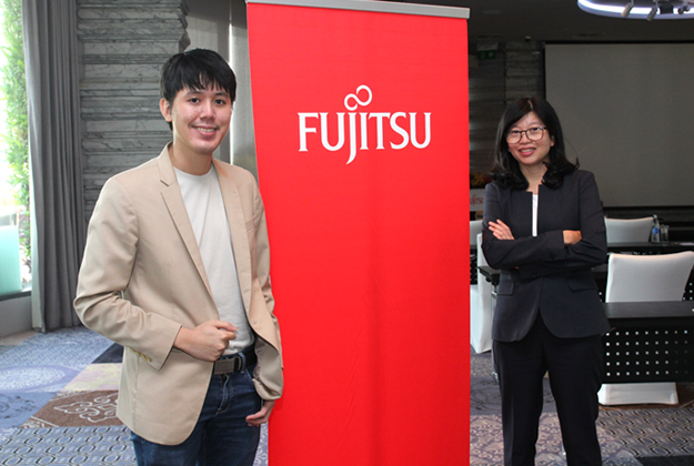Dr. Jirawat and Ms. Kanokkamon