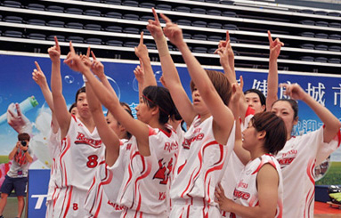 富士通女子籃球隊Red Wave