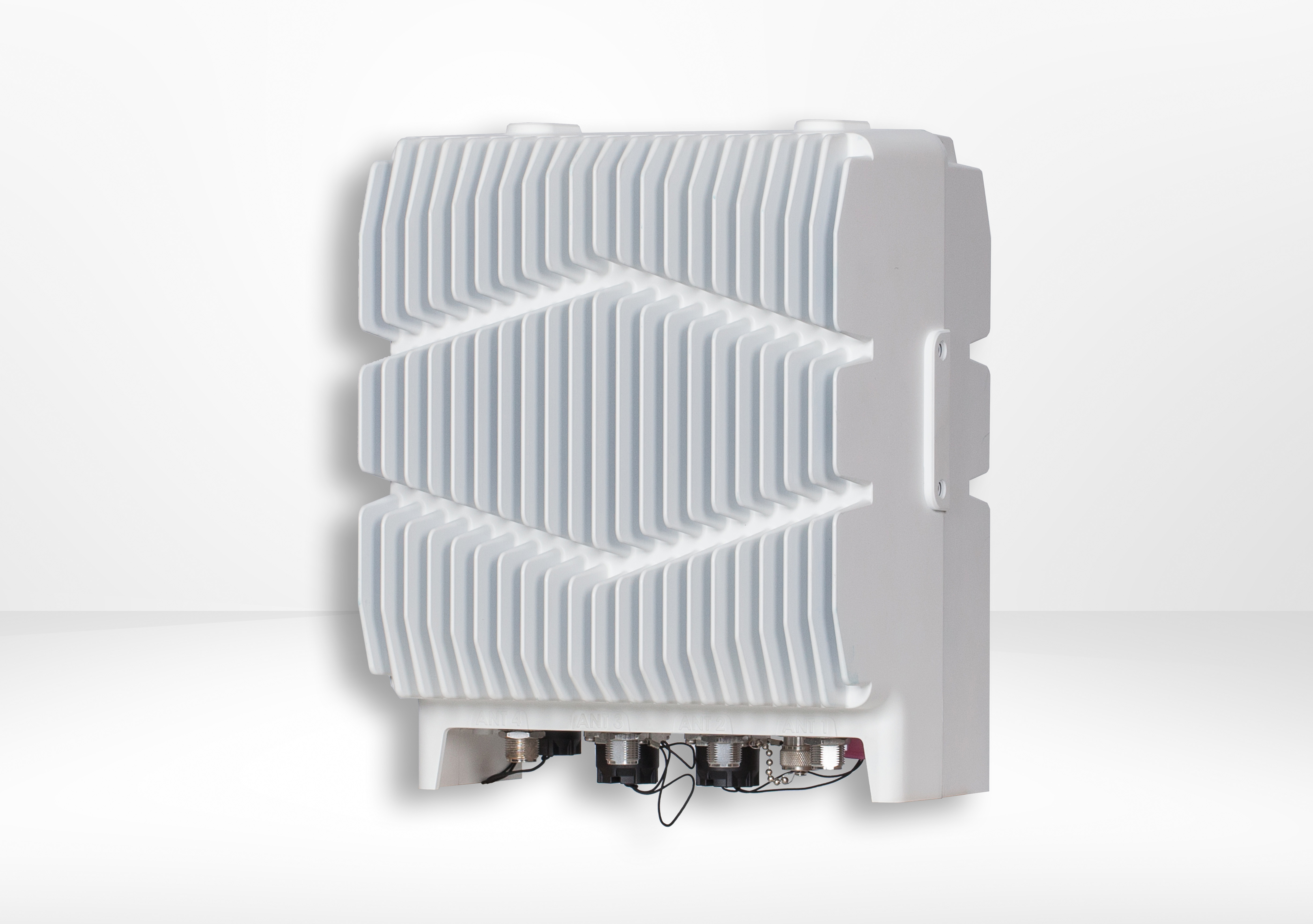 Fujitsu CBRS Band 48 Small Cell RU